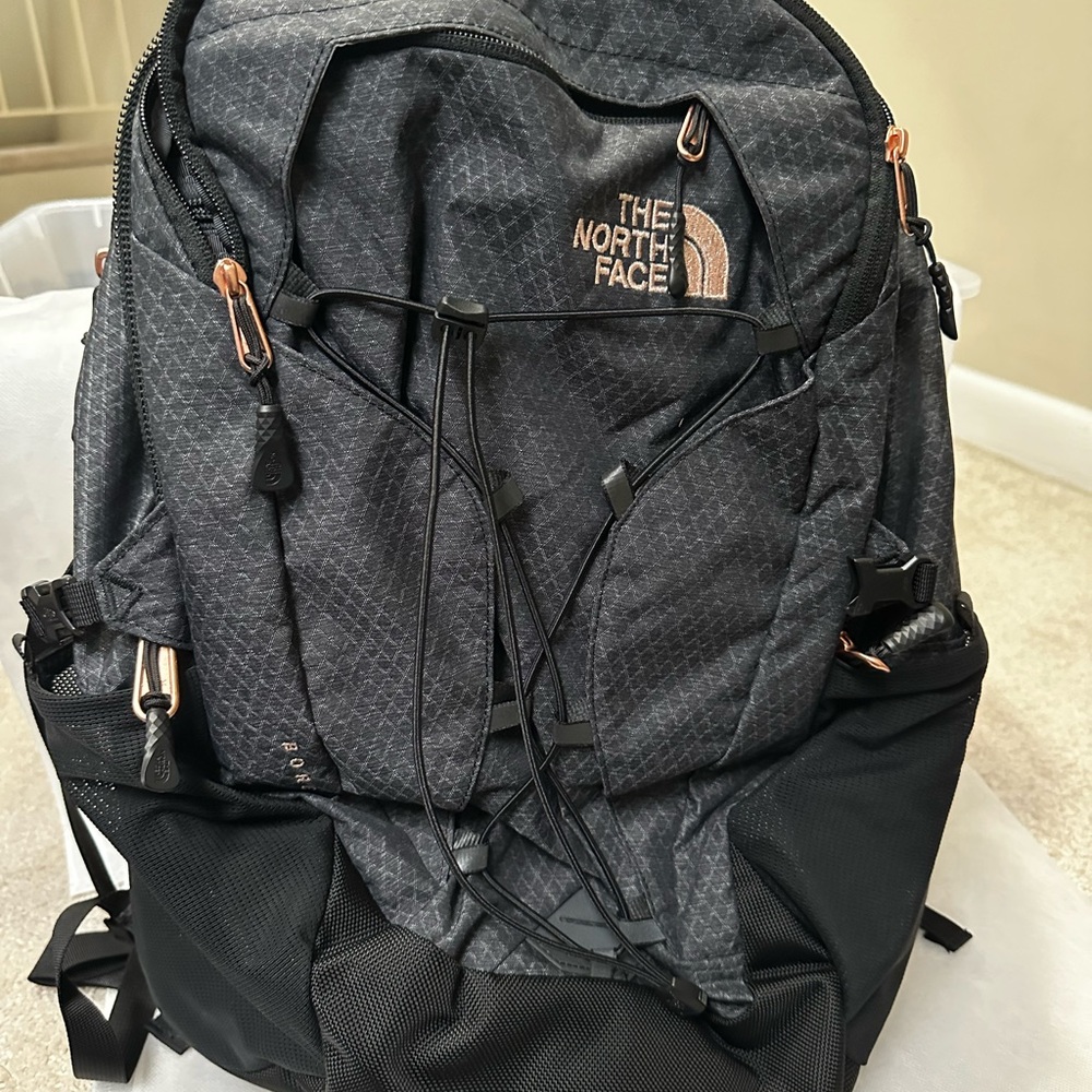 Barely used North Face Borealis backpack